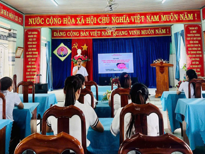 Chùm ảnh Tập huấn phòng chống bệnh tay chân miệng tại trường MN Đại Hòa – ảnh 4