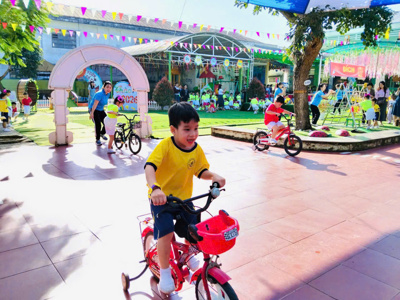 Chùm ảnh ngày hội dinh dưỡng và vận động của bé