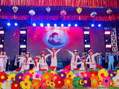 TRƯỜNG MẦM NON ĐẠI HÒA TỔ CHỨC ĐÊM VĂN NGHỆ “RẠNG RỠ VIỆT NAM” MỪNG KỶ NIỆM 121 NĂM  SINH NHẬT BÁC 19-5-2026 – ảnh 7