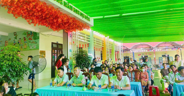 ẢNH_LỄ TỔNG KẾT- KHEN THƯỞNG, NĂM HỌC 2025-2026 - Ảnh 5