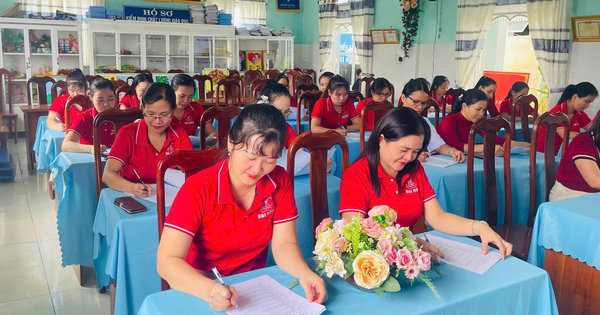 Chùm ảnh tập huấn vệ sinh an toàn thực phẩm tại trường MN Đại Hòa - Ảnh 6