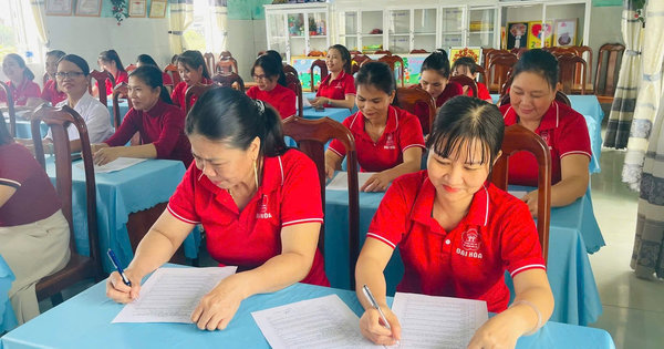 Chùm ảnh tập huấn vệ sinh an toàn thực phẩm tại trường MN Đại Hòa - Ảnh 5