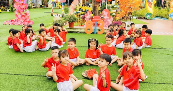 Ảnh bài viết: TỔ BÉ TỔ CHỨC HOẠT ĐỘNG NGÀY HỘI "BÉ VUI NGÀY 8/3"