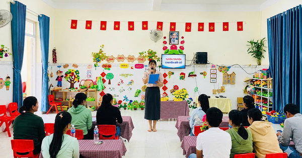 Ảnh bài viết: TỔ CHỨC TUYÊN TRUYỀN CHUYỂN ĐỔI SỐ CHO PHỤ HUYNH