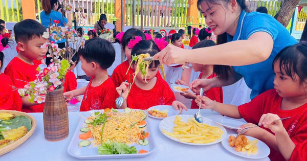 LÀM THẾ NÀO  KHI TRẺ CHỈ THÍCH ĂN MỘT SỐ MÓN ĂN MÌNH THÍCH?