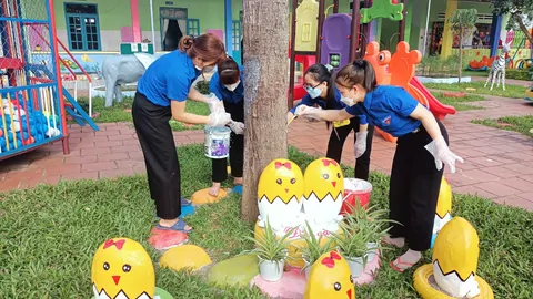 Công tác tổng vệ sinh môi trường của  trường mầm non Đại Hòa